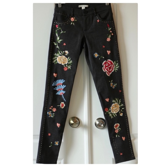ALICE + Olivia Jane Embroidered and Studded Skinny Jeans - Picture 5 of 11